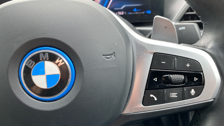 BMW 3 Series 330e M Sport 4dr Step Auto [Pro Pack] Saloon